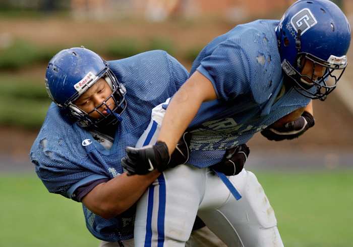 Ndamukong Suh photo by Motoya Nakamura, The Oregonian/OregonLive (2003)